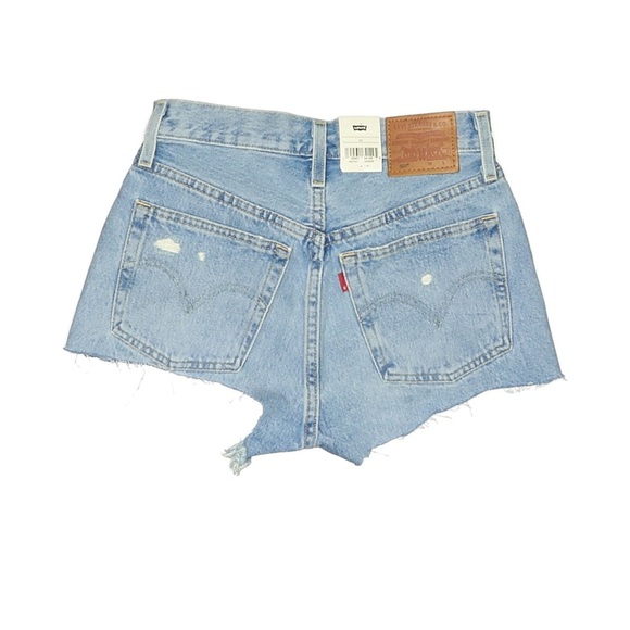 NWT Levi’s 501 Distressed Original Wedgie Fit Shorts - Picture 2 of 3